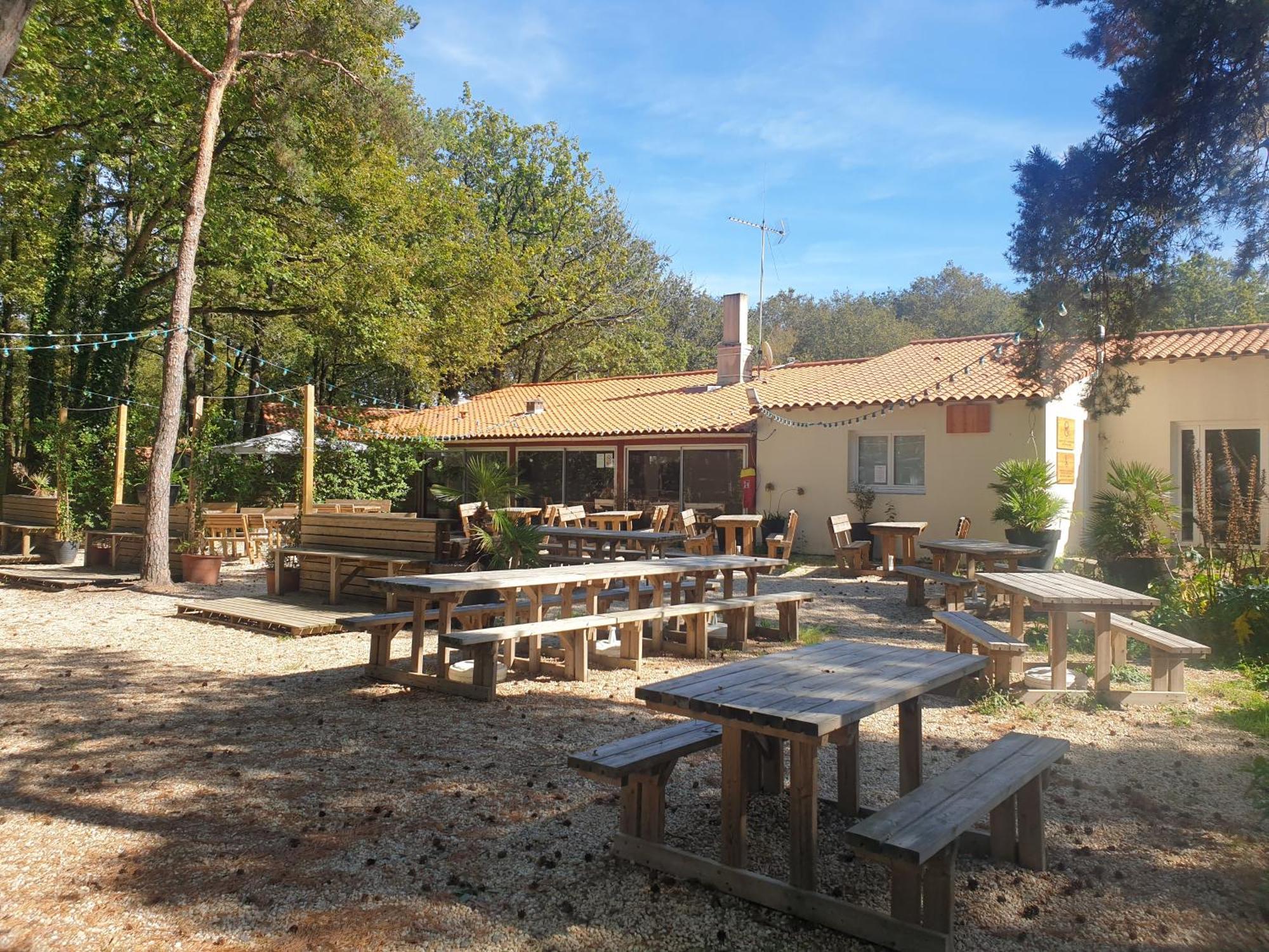 Mobilhome Proche Puy Dufou La Boissiere-de-Montaigu Εξωτερικό φωτογραφία